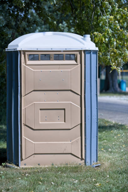 Best Porta potty rental near me  in Howard, WI